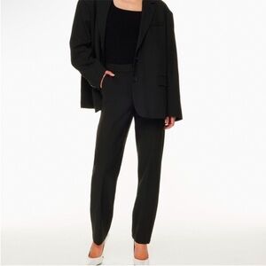 NWT Aritzia Babaton Command Pant black size 8